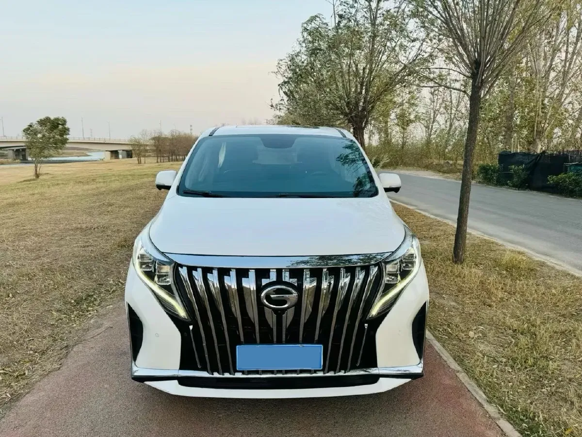 2021 GAC Trumpchi M8 2.0T 252HP L4 8AT,autocango,china used car exporter,china ev exporter,chinese used car exporter,chinese used ev exporter