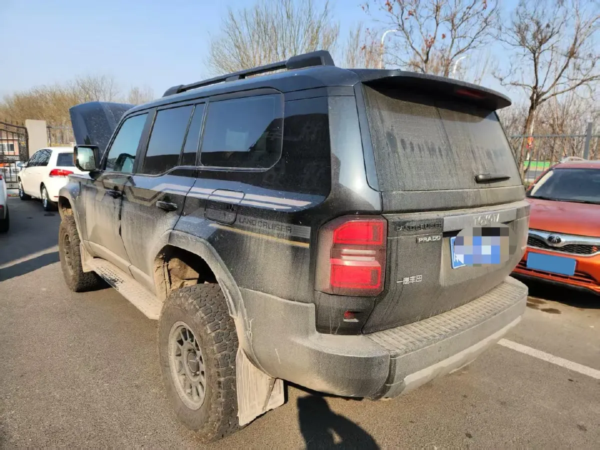 2024 Toyota Land Cruiser Prado 2.4T 282HP L4 8AT Hybrid,autocango,china used car exporter,china ev exporter,chinese used car exporter,chinese used ev exporter