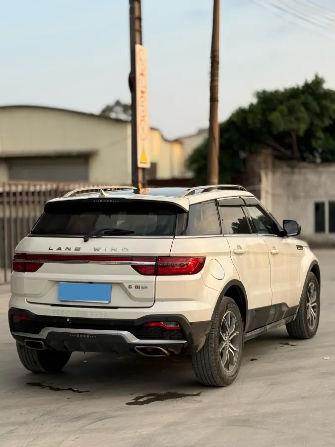 2018 Landwind X7 1.5T 163HP L4 8AT,autocango,china used car exporter,china ev exporter,chinese used car exporter,chinese used ev exporter