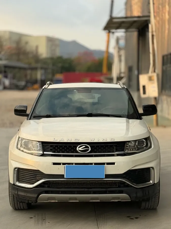 2018 Landwind X7 1.5T 163HP L4 8AT,autocango,china used car exporter,china ev exporter,chinese used car exporter,chinese used ev exporter