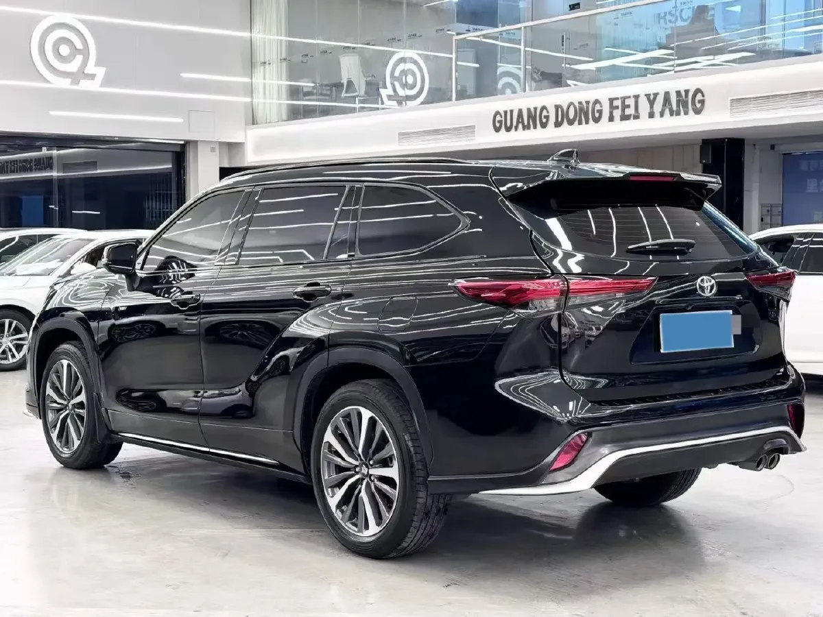 2024 Toyota Crown Kluger 2.5L 189HP L4 E-CVT Hybrid,autocango,china used car exporter,china ev exporter,chinese used car exporter,chinese used ev exporter