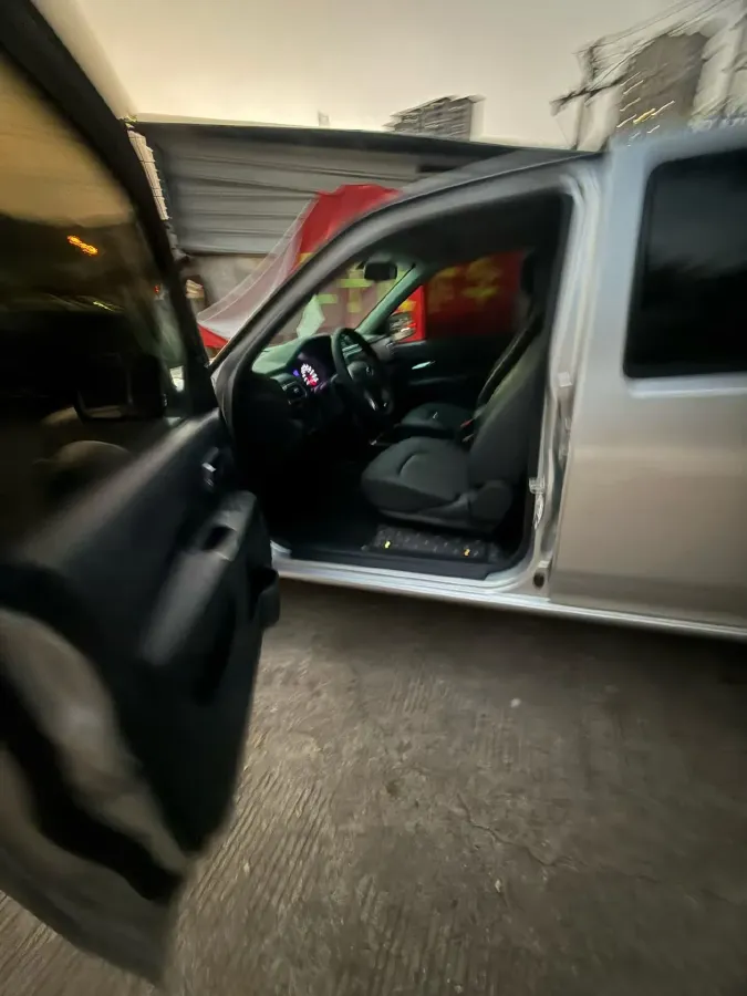 2021 Great Wall Wingle 5 2.0T 139HP L4 6MT,autocango,china used car exporter,china ev exporter,chinese used car exporter,chinese used ev exporter