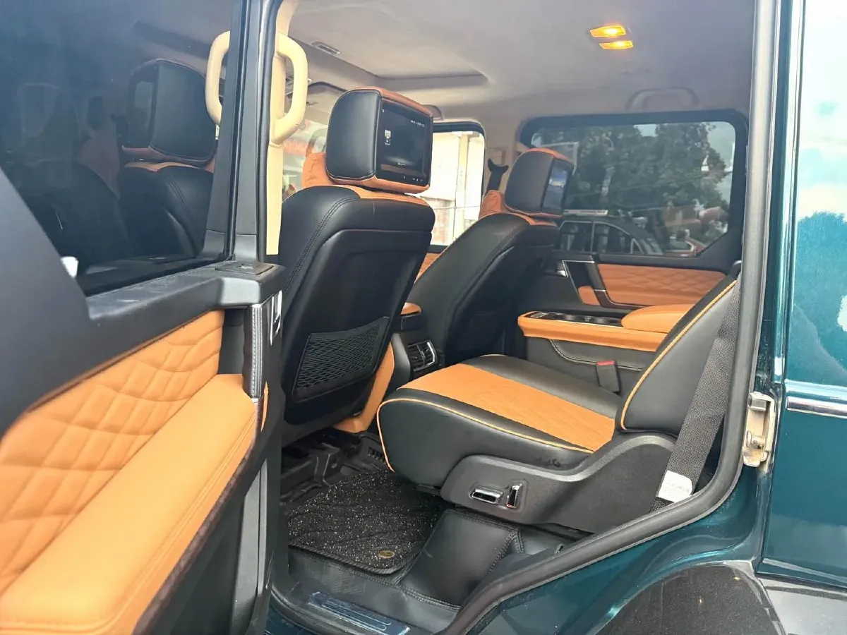 2020 Beijing BJ80 3.0T 280HP V6 8AT,autocango,china used car exporter,china ev exporter,chinese used car exporter,chinese used ev exporter