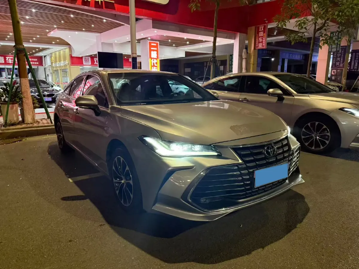2022 Toyota Avalon 2.0L 178HP L4 CVT,autocango,china used car exporter,china ev exporter,chinese used car exporter,chinese used ev exporter