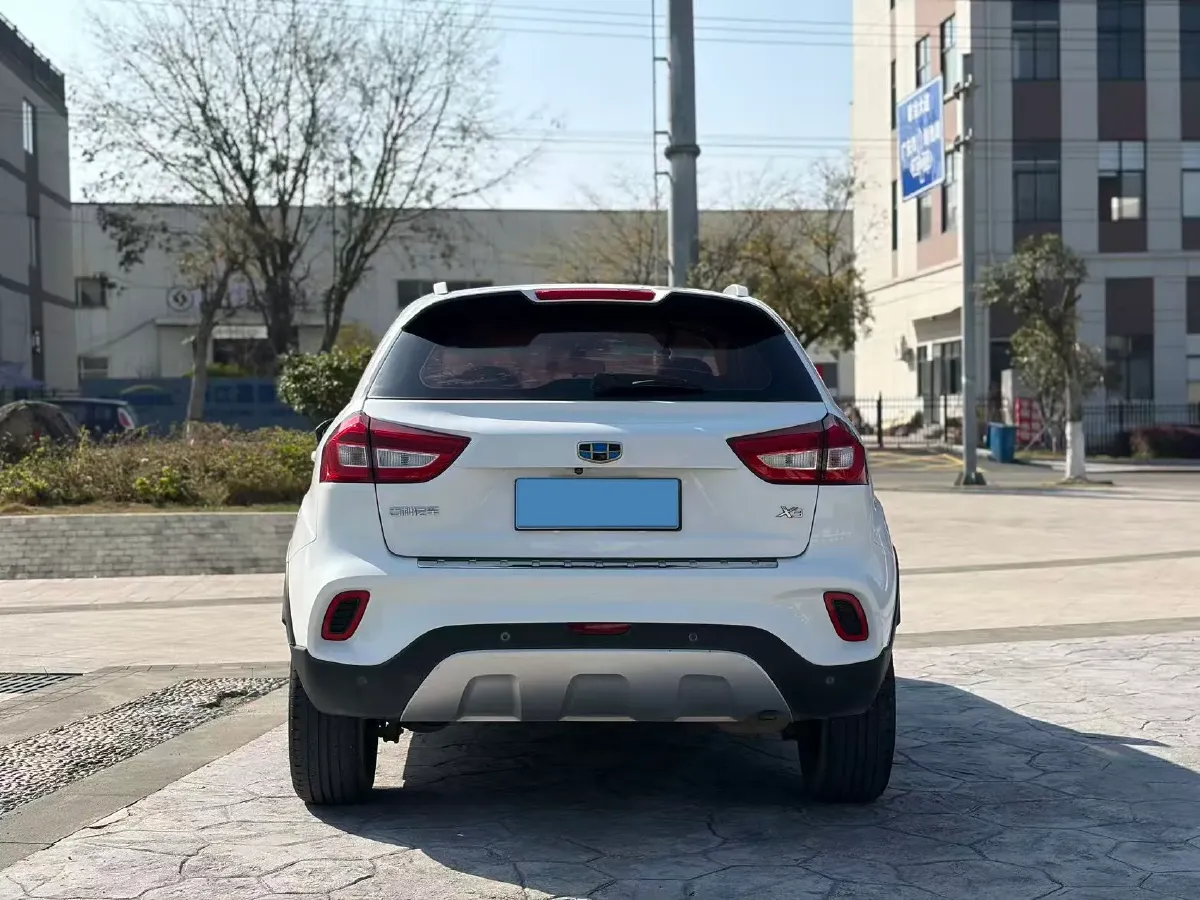 2017 Geely Vision X3 1.5L 102HP L4 4AT,autocango,china used car exporter,china ev exporter,chinese used car exporter,chinese used ev exporter