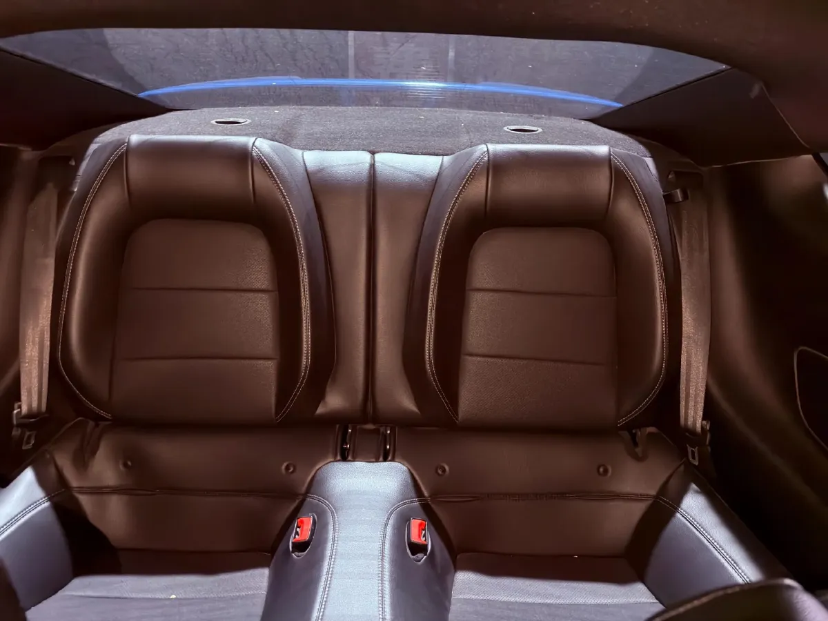 2020 Ford Mustang 2.3T 299HP L4 10AT,autocango,china used car exporter,china ev exporter,chinese used car exporter,chinese used ev exporter