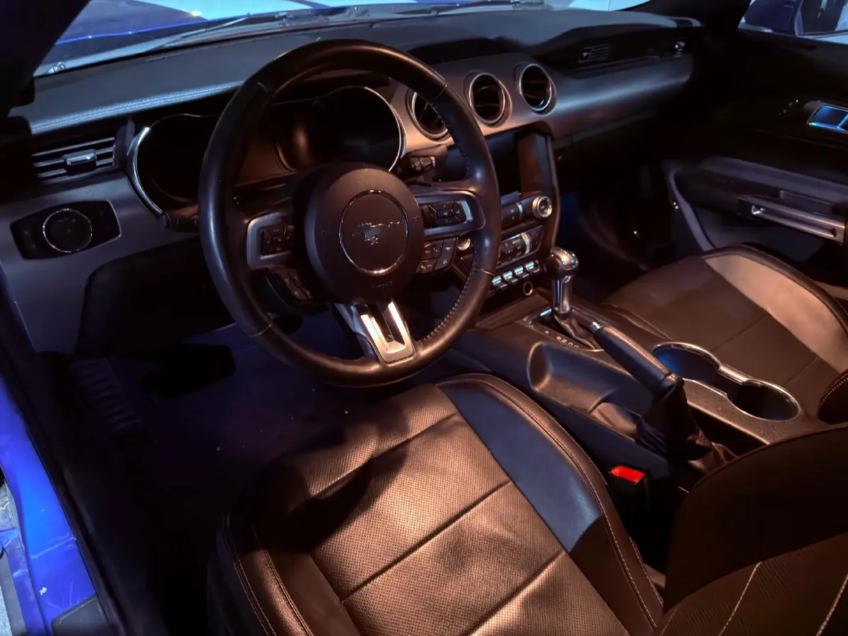 2020 Ford Mustang 2.3T 299HP L4 10AT,autocango,china used car exporter,china ev exporter,chinese used car exporter,chinese used ev exporter