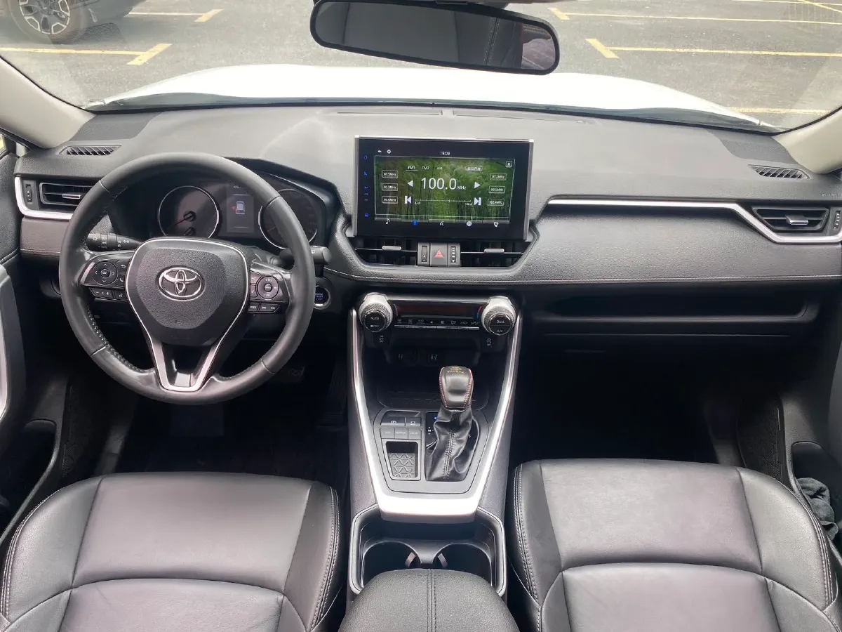 2022 Toyota Wildlander 2.0L 171HP L4 CVT,autocango,china used car exporter,china ev exporter,chinese used car exporter,chinese used ev exporter