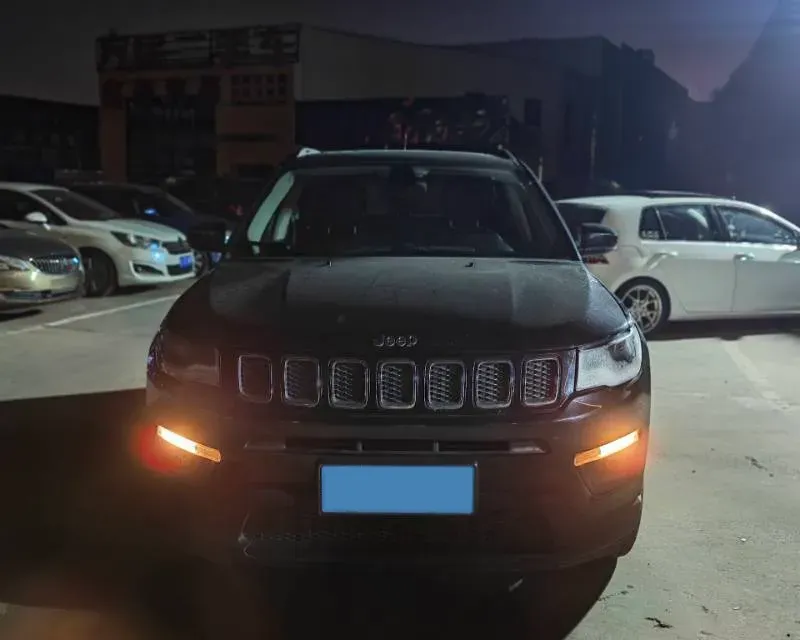 2017 Jeep Compass 1.4T 165HP L4 7DCT,autocango,china used car exporter,china ev exporter,chinese used car exporter,chinese used ev exporter