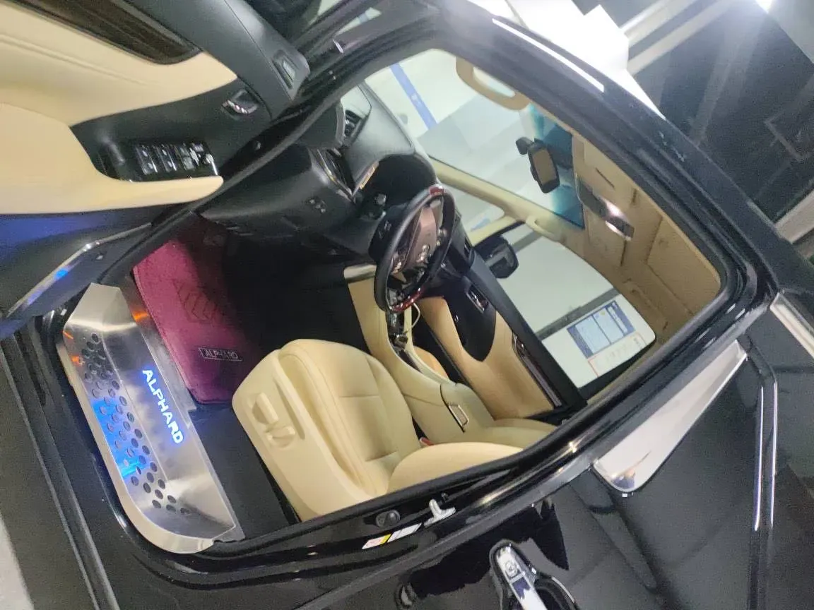 2015 Toyota Alphard 3.5L 275HP V6 6AT,autocango,china used car exporter,china ev exporter,chinese used car exporter,chinese used ev exporter