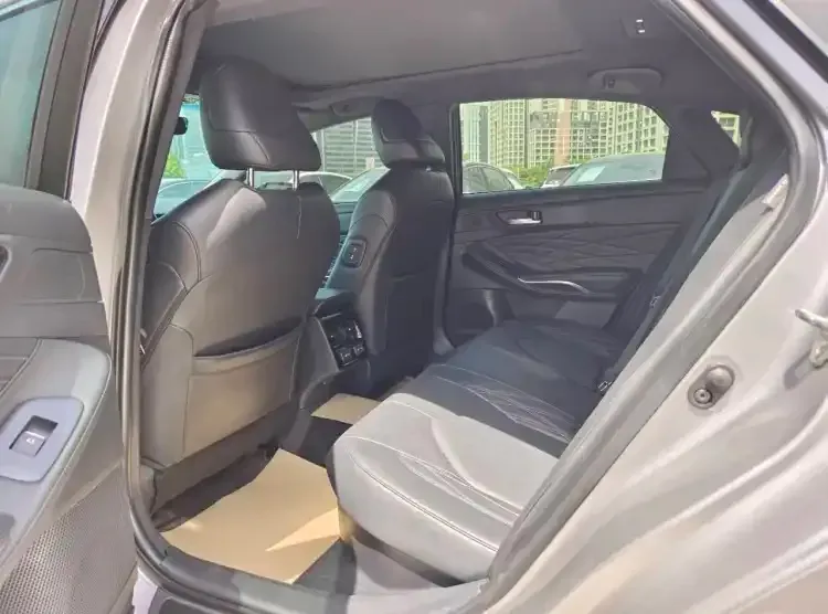 2023 Toyota Avalon 2.5L 178HP L4 E-CVT Hybrid,autocango,china used car exporter,china ev exporter,chinese used car exporter,chinese used ev exporter