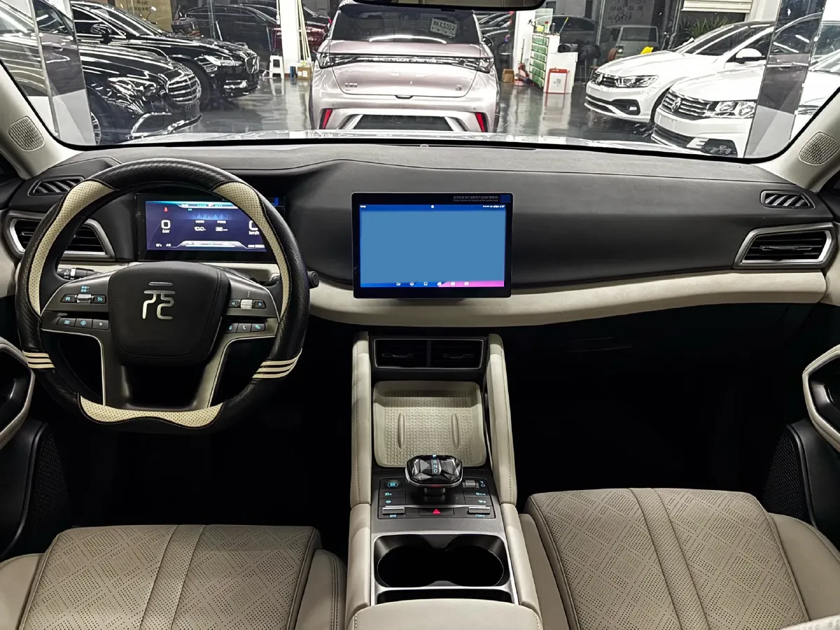 2024 BYD YuanUP BEV 45.12KWH,autocango,china used car exporter,china ev exporter,chinese used car exporter,chinese used ev exporter