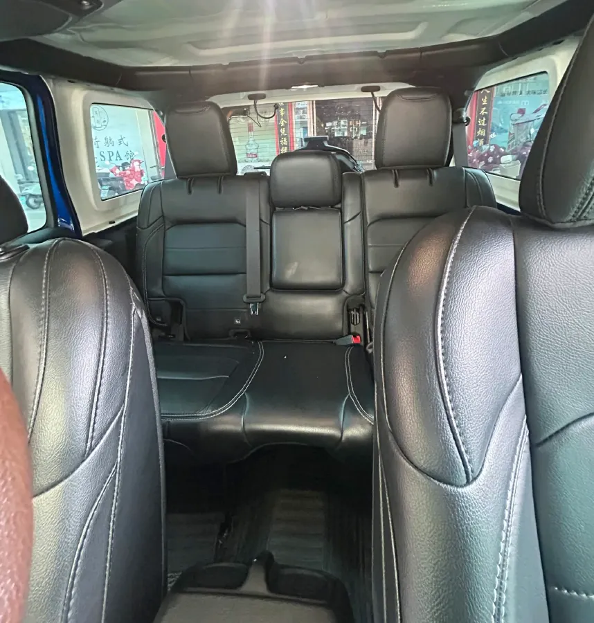 2019 Jeep Wrangler 2.0T 266HP L4 8AT,autocango,china used car exporter,china ev exporter,chinese used car exporter,chinese used ev exporter