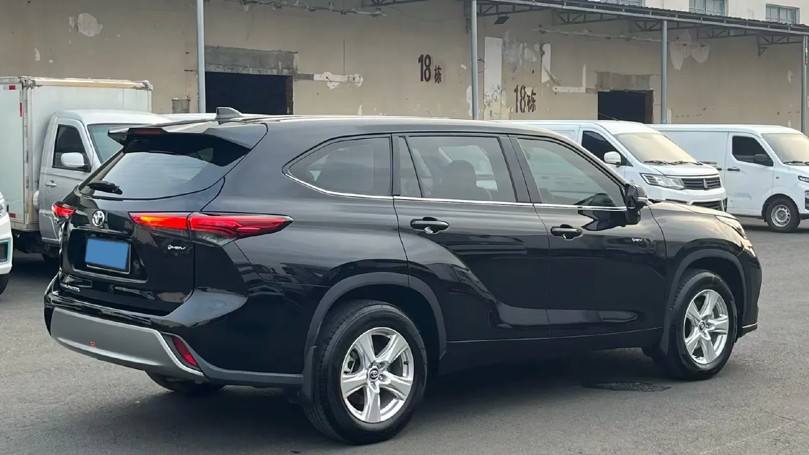 2024 Toyota Highlander 2.5L 189HP L4 E-CVT Hybrid,autocango,china used car exporter,china ev exporter,chinese used car exporter,chinese used ev exporter