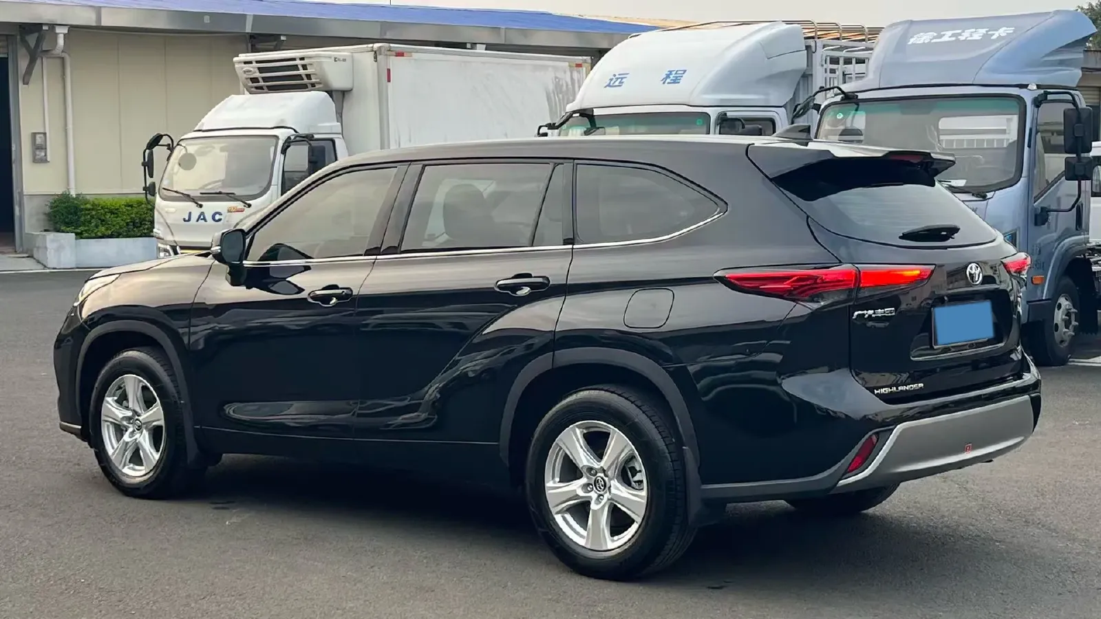 2024 Toyota Highlander 2.5L 189HP L4 E-CVT Hybrid,autocango,china used car exporter,china ev exporter,chinese used car exporter,chinese used ev exporter