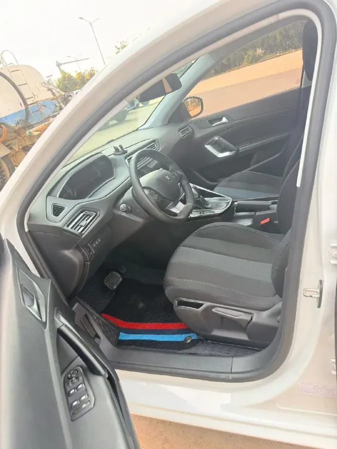 2019 Peugeot 308 1.6L 117HP L4 6AT,autocango,china used car exporter,china ev exporter,chinese used car exporter,chinese used ev exporter