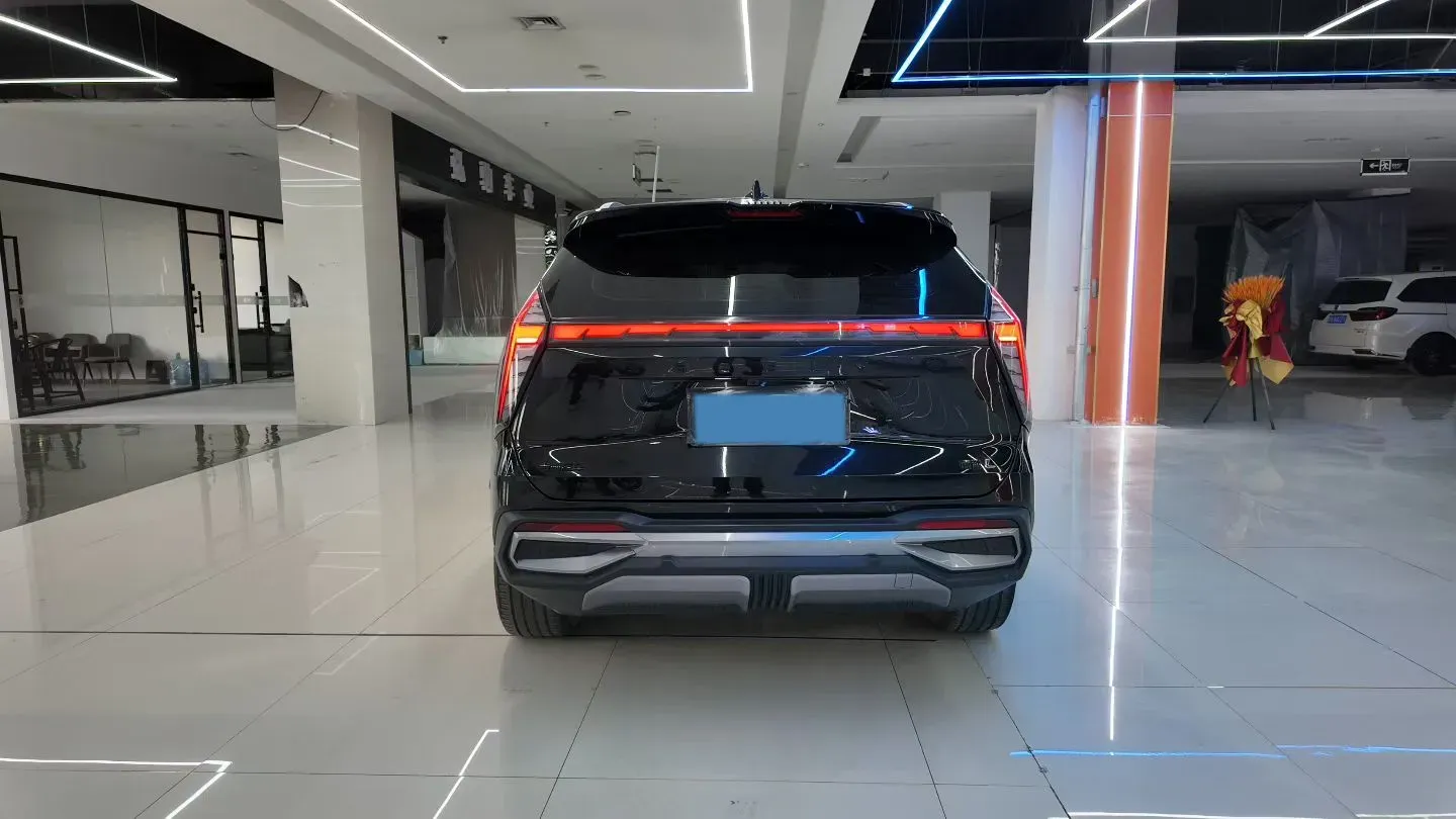 2023 Geely StarRay 2.0T 218HP L4 7DCT,autocango,china used car exporter,china ev exporter,chinese used car exporter,chinese used ev exporter