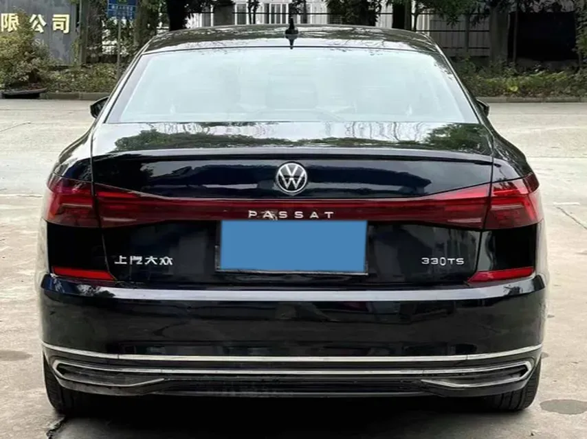 2023 Volkswagen Passat 2.0T 186HP L4 7DCT,autocango,china used car exporter,china ev exporter,chinese used car exporter,chinese used ev exporter