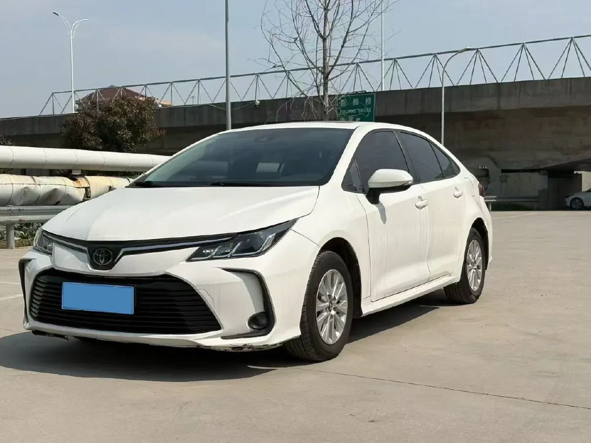 2021 Toyota Corolla 1.2T 116HP L4 CVT,autocango,china used car exporter,china ev exporter,chinese used car exporter,chinese used ev exporter
