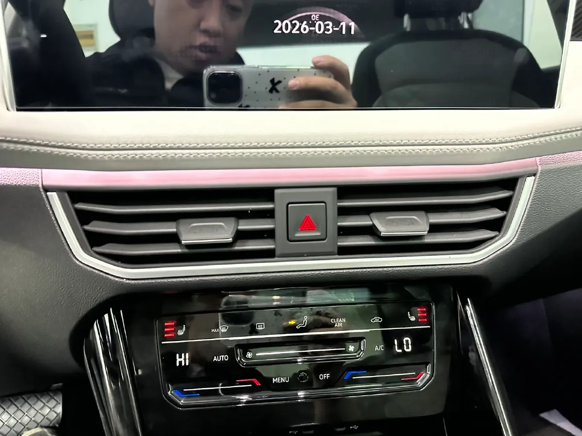 2023 Volkswagen Tayron 1.4T 150HP L4 7DCT,autocango,china used car exporter,china ev exporter,chinese used car exporter,chinese used ev exporter