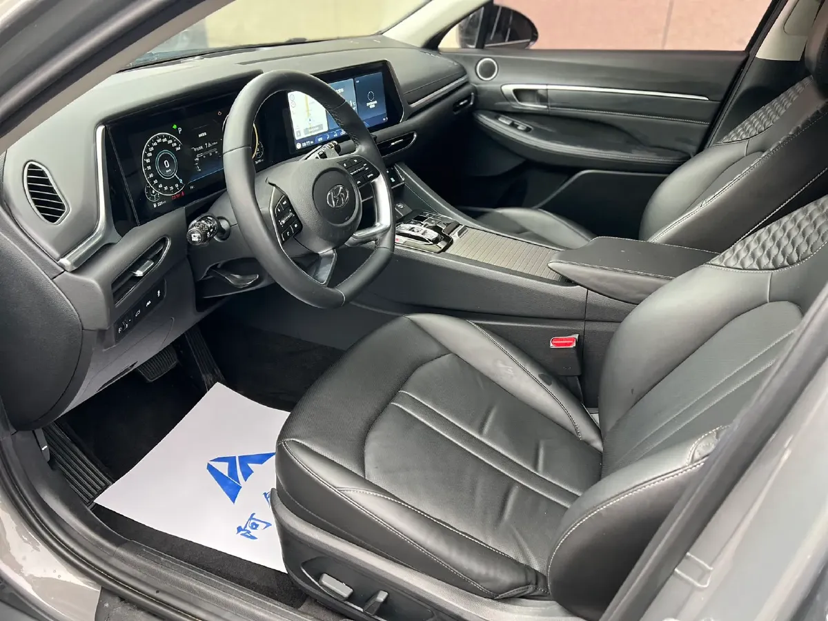 2020 Hyundai Sonata 1.5T 170HP L4 7DCT,autocango,china used car exporter,china ev exporter,chinese used car exporter,chinese used ev exporter