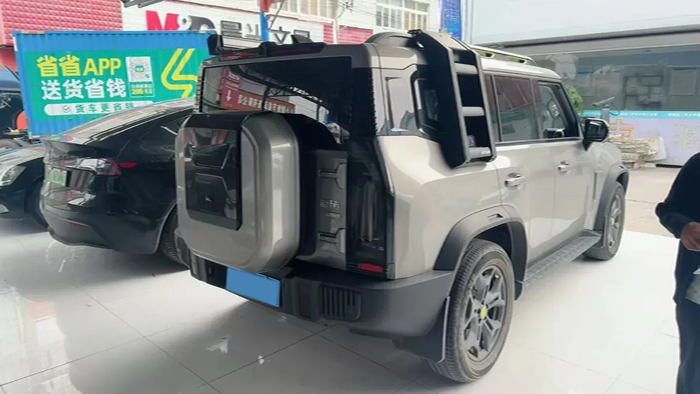 2023 Jetour Traveller 2.0T 254HP L4 7DCT,autocango,china used car exporter,china ev exporter,chinese used car exporter,chinese used ev exporter