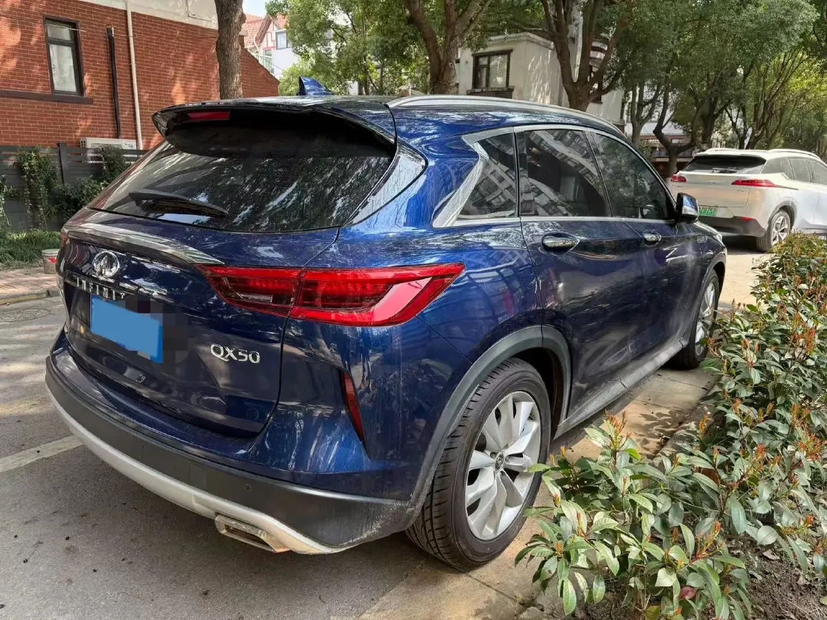 2018 Jeep Grand Commander 2.0T 265HP L4 9AT,autocango,china used car exporter,china ev exporter,chinese used car exporter,chinese used ev exporter