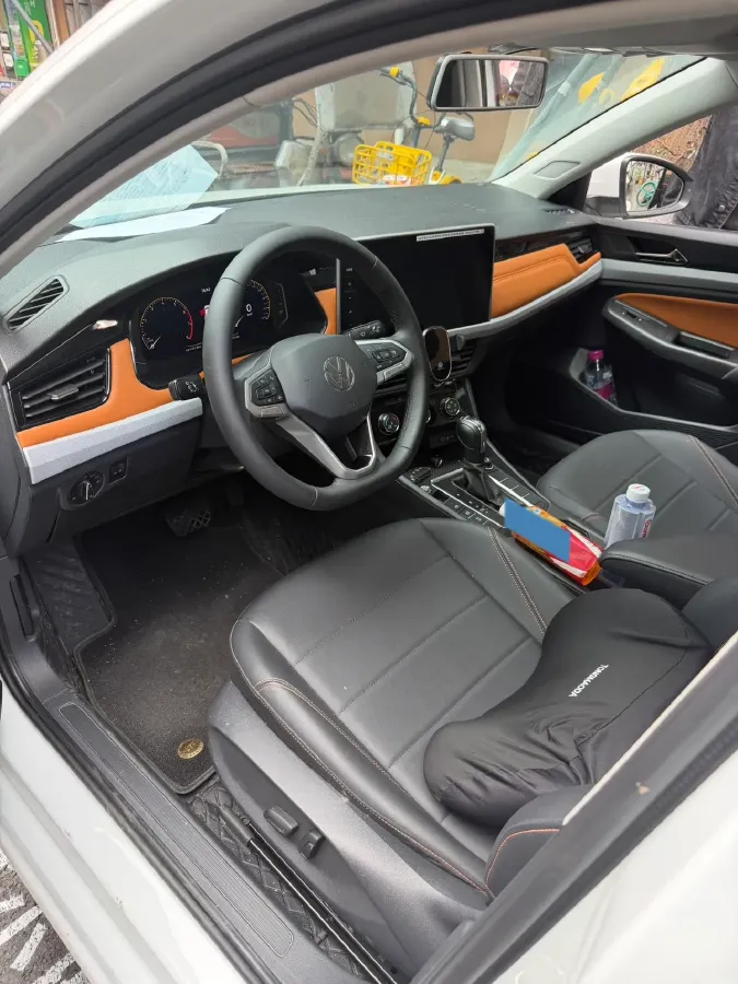 2025 Volkswagen Bora 1.2T 116HP L4 7DCT,autocango,china used car exporter,china ev exporter,chinese used car exporter,chinese used ev exporter