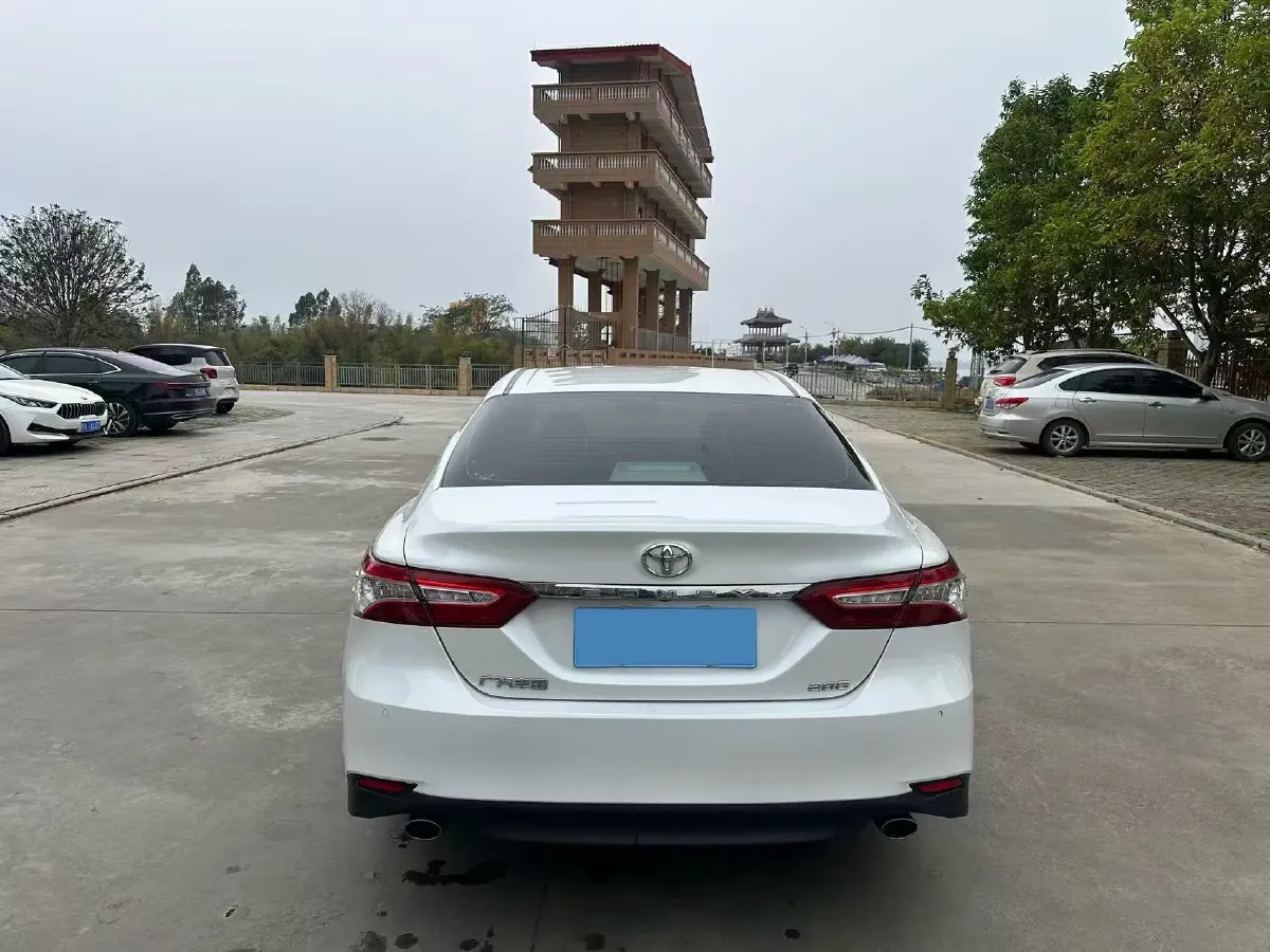 2019 Toyota Camry 2.0L 178HP L4 CVT,autocango,china used car exporter,china ev exporter,chinese used car exporter,chinese used ev exporter