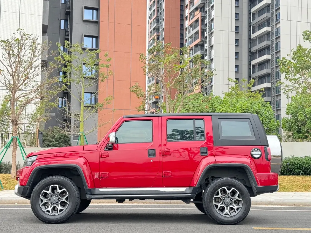 2018 Beijing BJ40 2.0T 204HP L4 5MT,autocango,china used car exporter,china ev exporter,chinese used car exporter,chinese used ev exporter