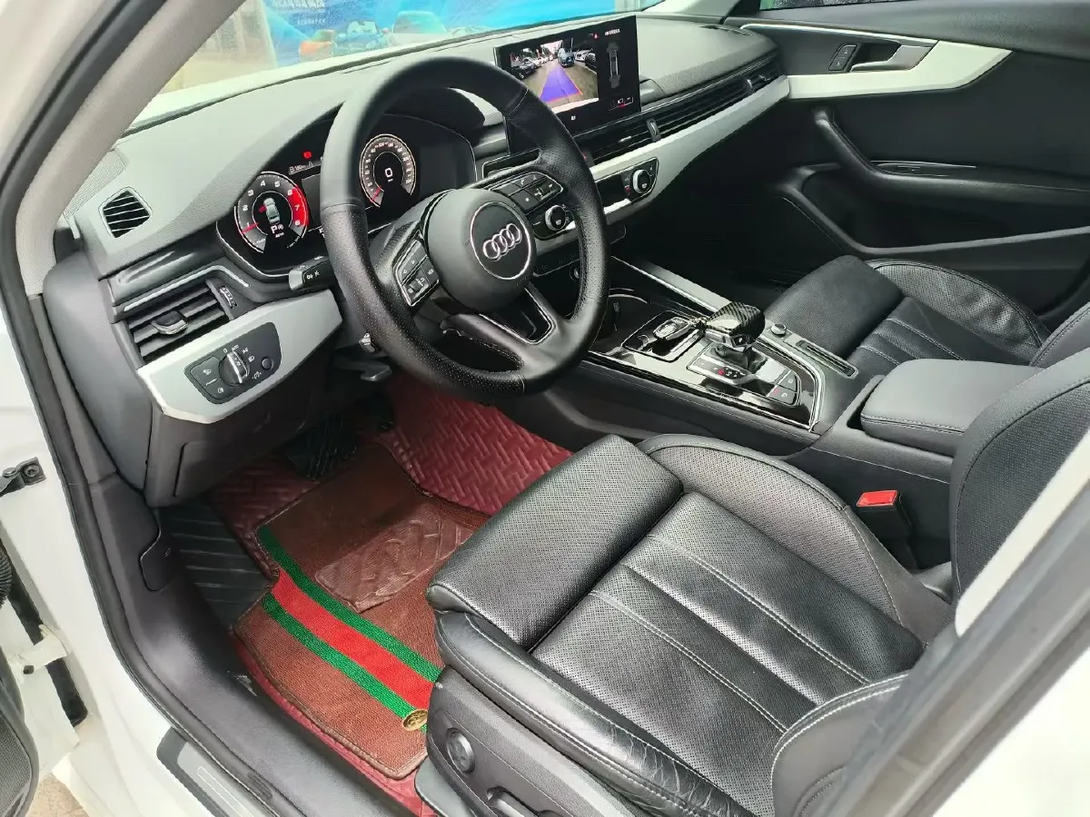 2020 Audi A4L 2.0T 190HP L4 7DCT,autocango,china used car exporter,china ev exporter,chinese used car exporter,chinese used ev exporter