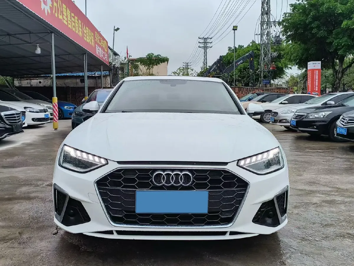 2020 Audi A4L 2.0T 190HP L4 7DCT,autocango,china used car exporter,china ev exporter,chinese used car exporter,chinese used ev exporter