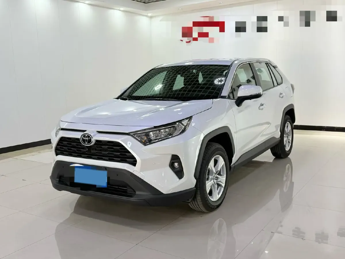 2024 Toyota RAV4 2.0L 171HP L4 CVT,autocango,china used car exporter,china ev exporter,chinese used car exporter,chinese used ev exporter