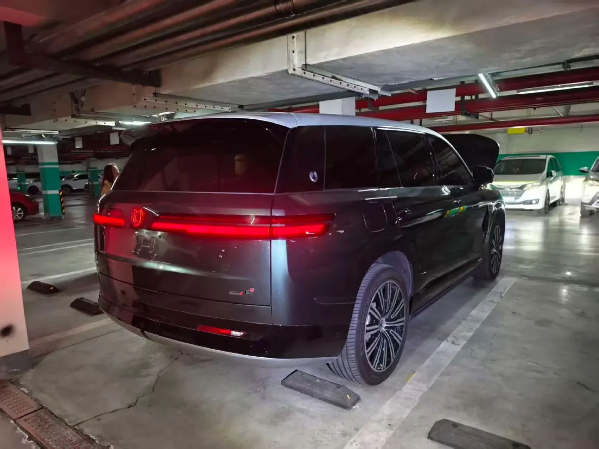 2026 Denza DenzaN9 2.0T 207HP L4 E-CVT PHEV,autocango,china used car exporter,china ev exporter,chinese used car exporter,chinese used ev exporter