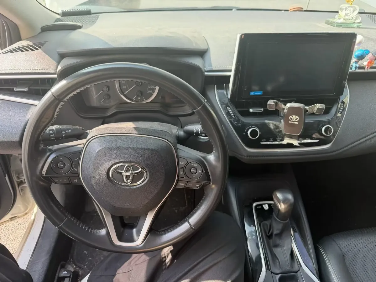 2021 Toyota Corolla 1.2T 116HP L4 CVT,autocango,china used car exporter,china ev exporter,chinese used car exporter,chinese used ev exporter