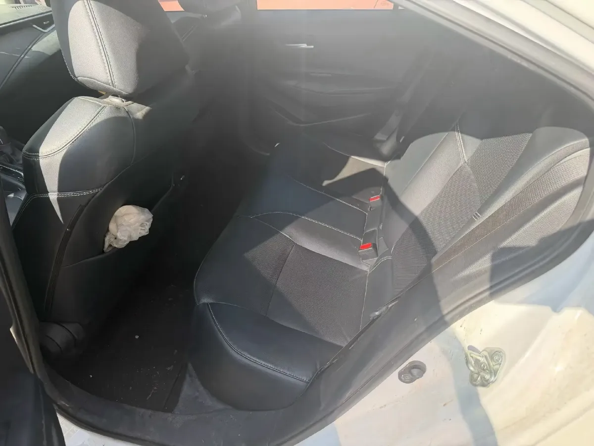 2021 Toyota Corolla 1.2T 116HP L4 CVT,autocango,china used car exporter,china ev exporter,chinese used car exporter,chinese used ev exporter