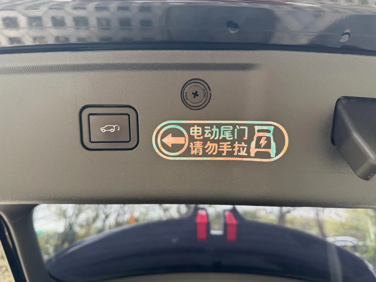2021 ChangAn UNI-K 2.0T 233HP L4 8AT,autocango,china used car exporter,china ev exporter,chinese used car exporter,chinese used ev exporter