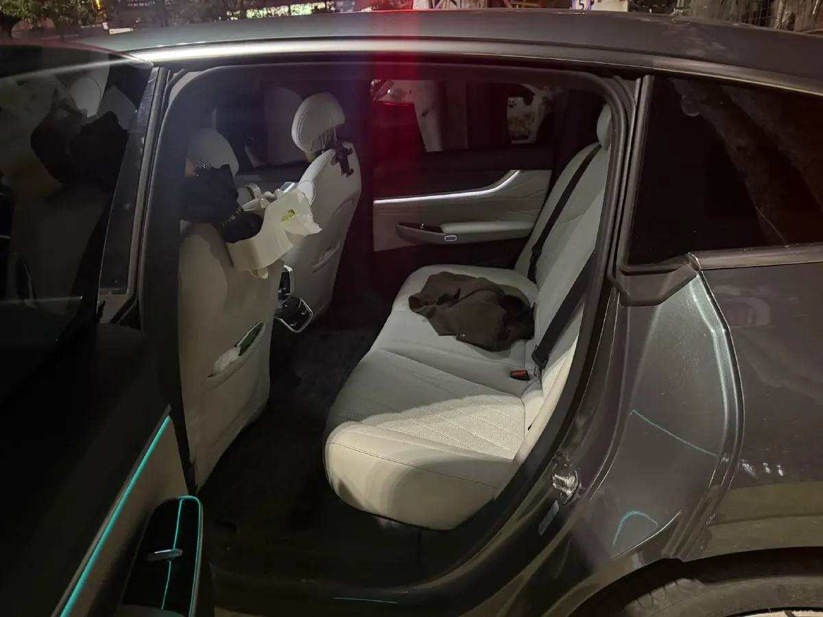 2025 ChangAn QiYuan A07 REEV 98HP REEV 28.4KWH,autocango,china used car exporter,china ev exporter,chinese used car exporter,chinese used ev exporter