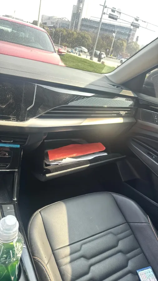 2020 Volkswagen Passat 2.0T 186HP L4 7DCT,autocango,china used car exporter,china ev exporter,chinese used car exporter,chinese used ev exporter