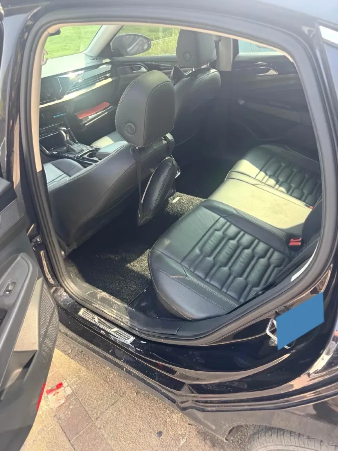 2020 Volkswagen Passat 2.0T 186HP L4 7DCT,autocango,china used car exporter,china ev exporter,chinese used car exporter,chinese used ev exporter