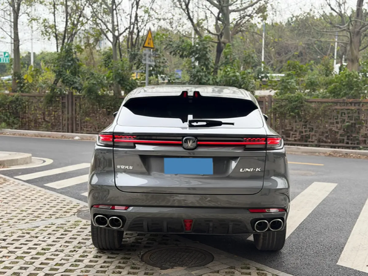 2021 ChangAn UNI-K 2.0T 233HP L4 8AT,autocango,china used car exporter,china ev exporter,chinese used car exporter,chinese used ev exporter