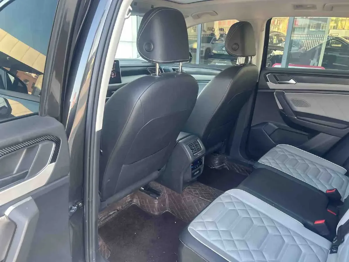 2023 Volkswagen Tayron 1.4T 150HP L4 7DCT,autocango,china used car exporter,china ev exporter,chinese used car exporter,chinese used ev exporter