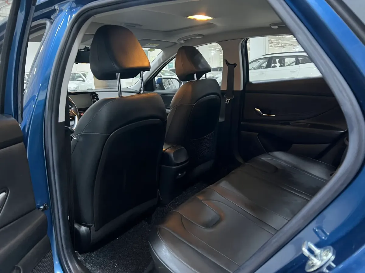 2021 Hyundai Elantra 1.5L 115HP L4 CVT,autocango,china used car exporter,china ev exporter,chinese used car exporter,chinese used ev exporter