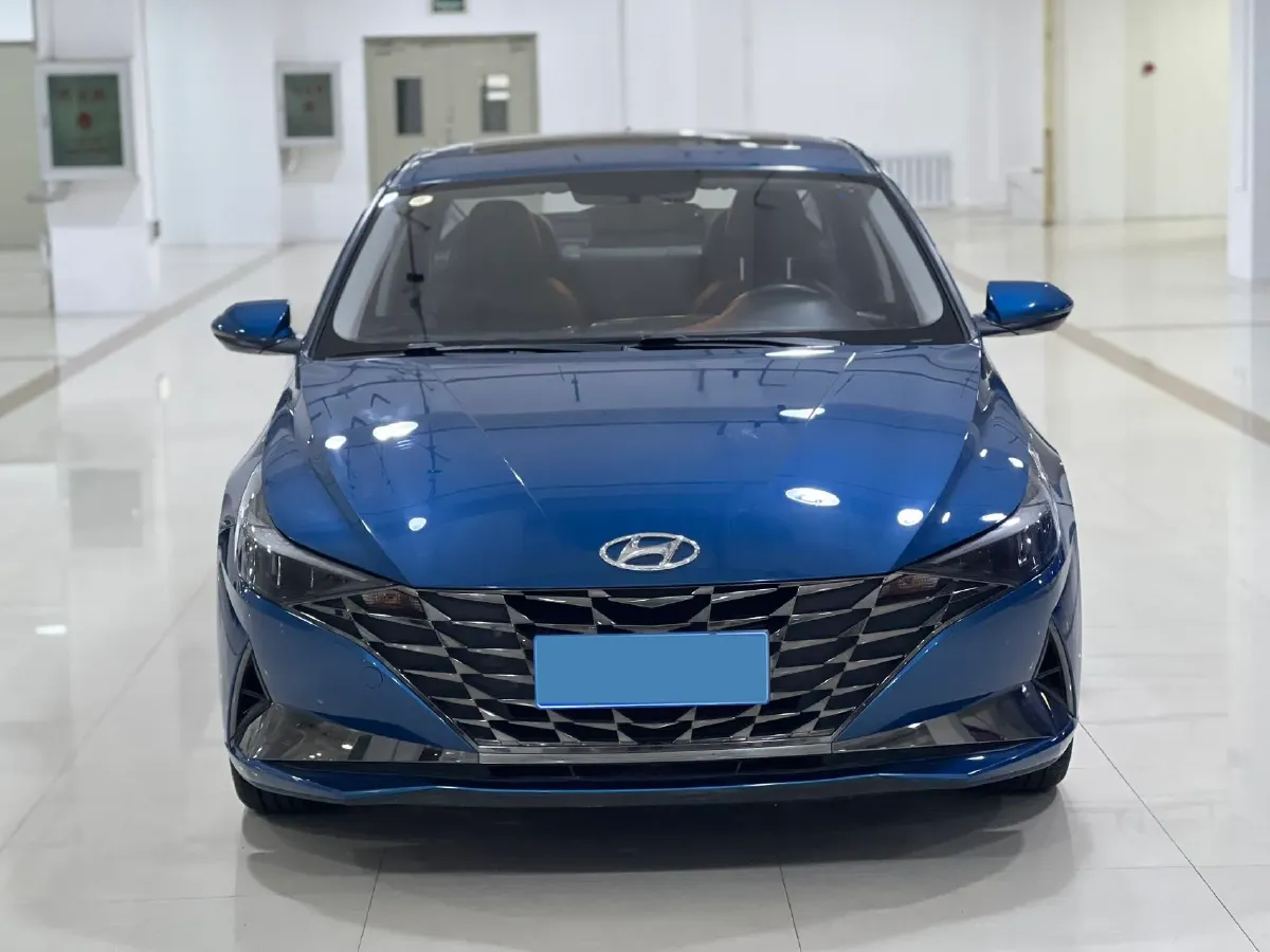 2021 Hyundai Elantra 1.5L 115HP L4 CVT,autocango,china used car exporter,china ev exporter,chinese used car exporter,chinese used ev exporter