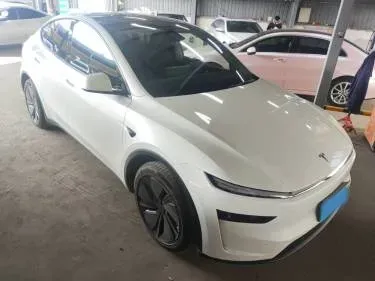 2025 Tesla Model Y BEV,autocango,china used car exporter,china ev exporter,chinese used car exporter,chinese used ev exporter