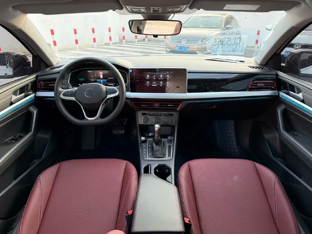 2024 Volkswagen Lavida 1.5T 160HP L4 7DCT,autocango,china used car exporter,china ev exporter,chinese used car exporter,chinese used ev exporter