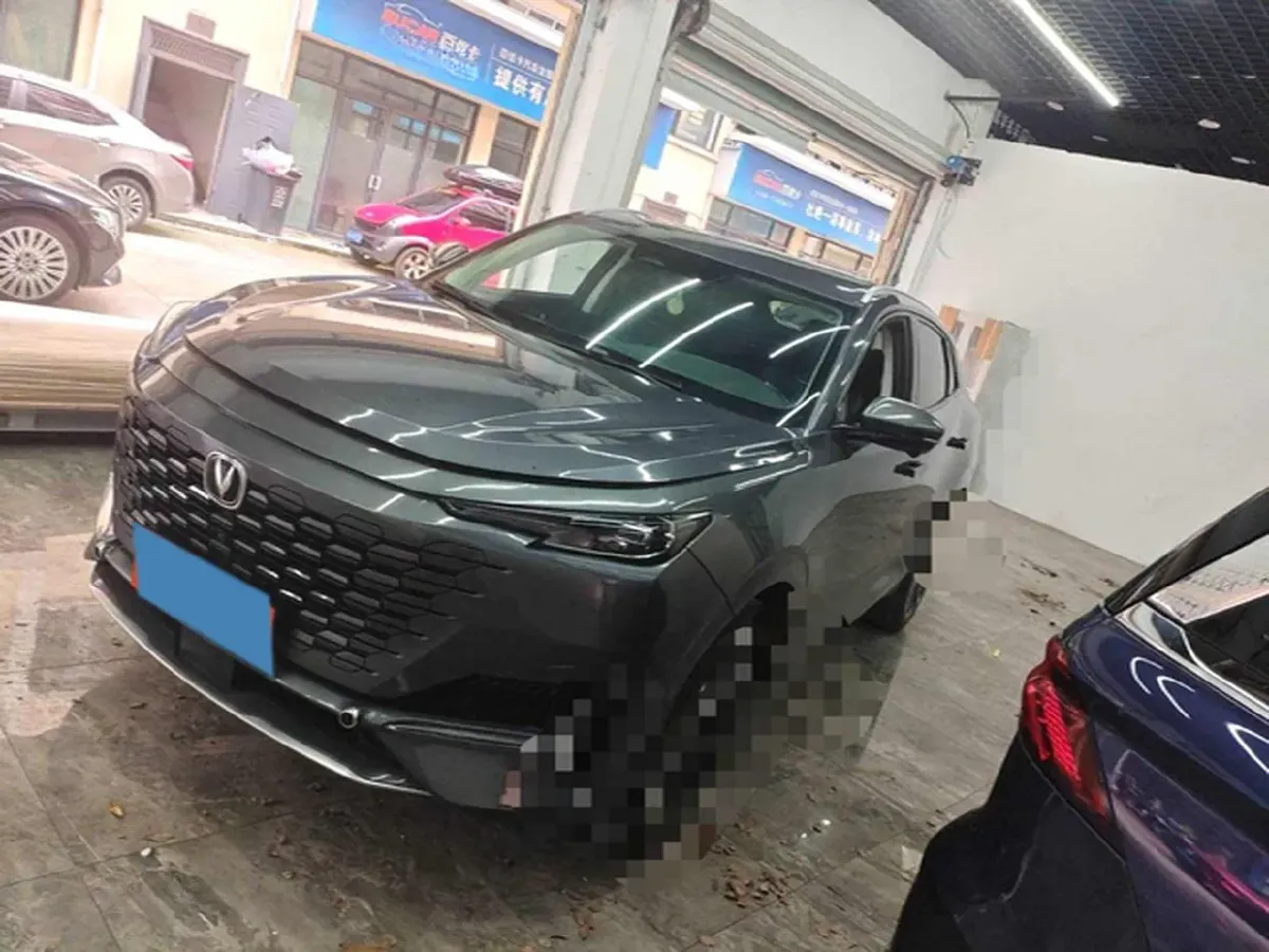 2021 ChangAn UNI-K 2.0T 233HP L4 8AT,autocango,china used car exporter,china ev exporter,chinese used car exporter,chinese used ev exporter