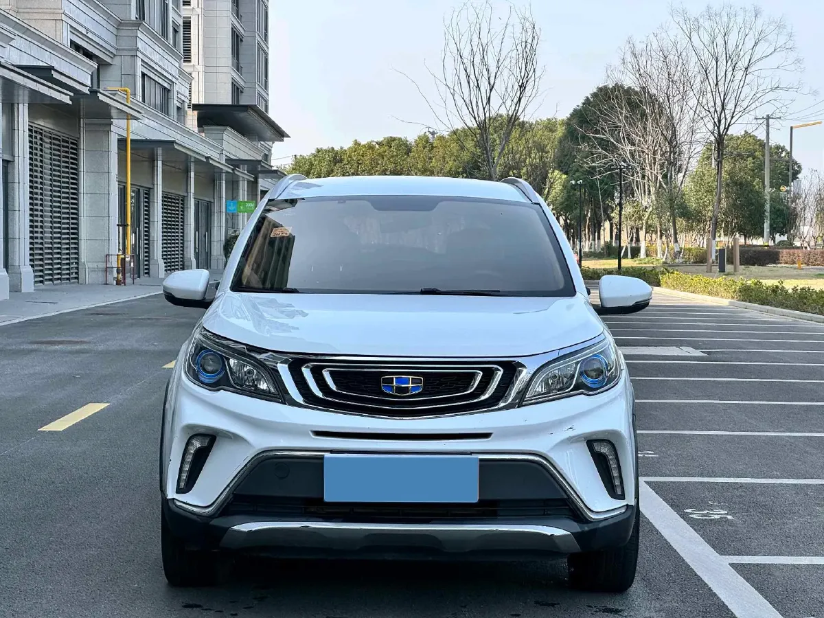 2018 Geely Vision X3 1.5L 102HP L4 4AT,autocango,china used car exporter,china ev exporter,chinese used car exporter,chinese used ev exporter
