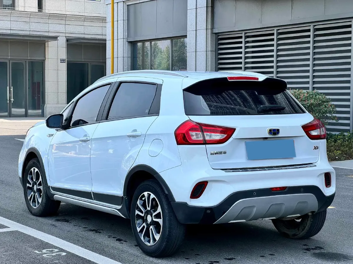 2018 Geely Vision X3 1.5L 102HP L4 4AT,autocango,china used car exporter,china ev exporter,chinese used car exporter,chinese used ev exporter