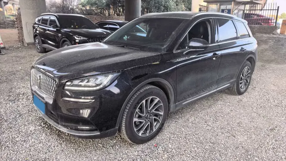 2022 Lincoln Corsair 2.0T 245HP L4 8AT,autocango,china used car exporter,china ev exporter,chinese used car exporter,chinese used ev exporter